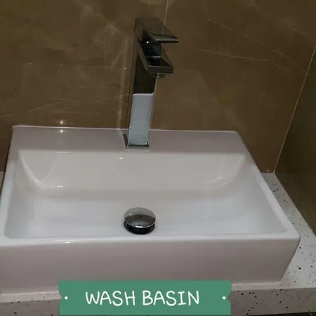 Chris's Kyklades * باراليمني