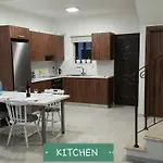 Apartment Chris's Kyklades Paralimni