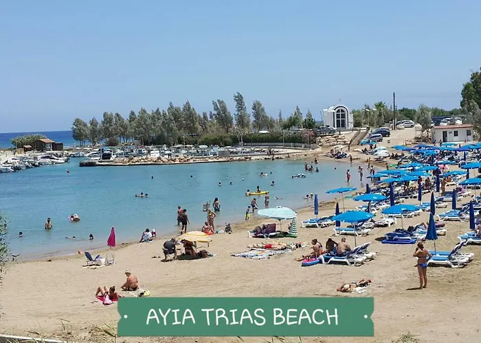 Chris's Kyklades Apartament Paralimni